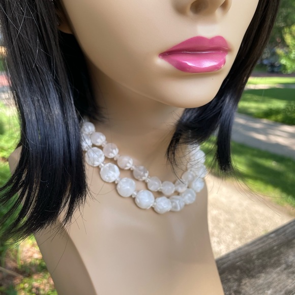 Choker Vintage Fashion Adjustable White Decorative Bead Double Strand Choker - Picture 9 of 9
